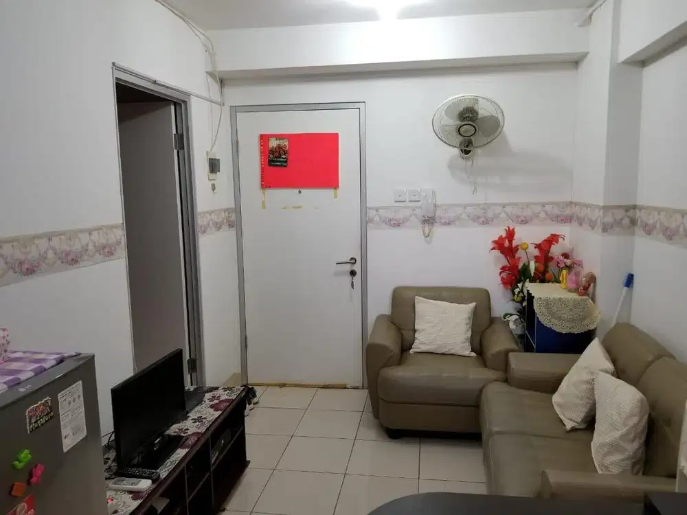 Di jual Apartemen Greenbay pluit tower B lantai rendah semi furnish