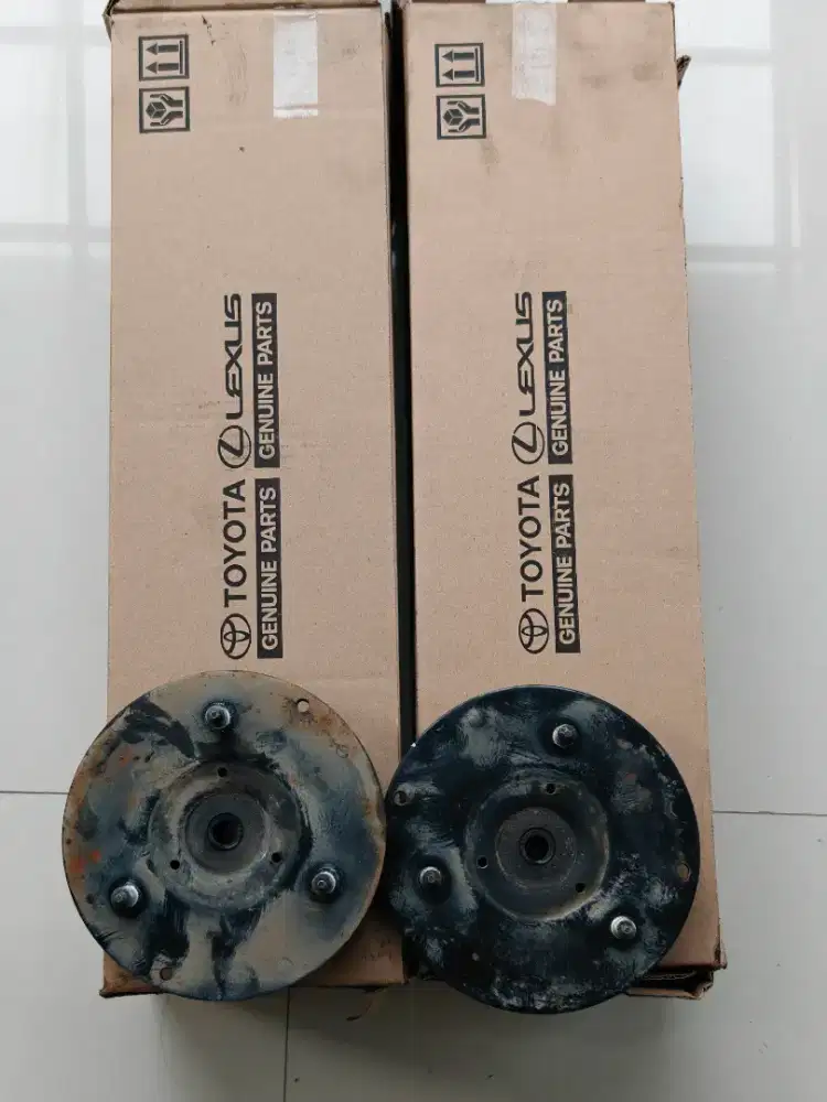 Shock Breaker Depan Innova Reborn