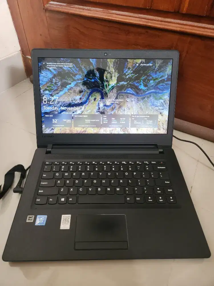 Lenovo 80T6 Ram 4 / SSD 128GB celeron N3060 14inc laptop charger