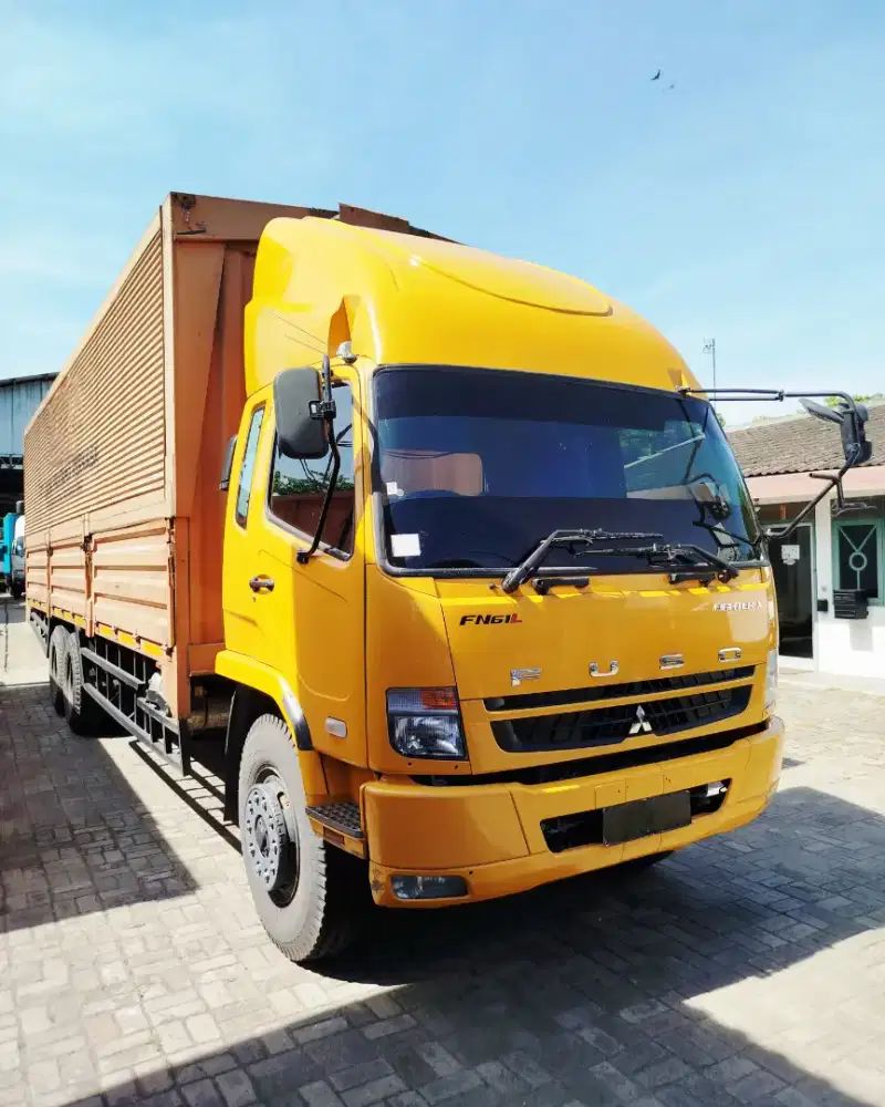 MITSUBISHI FUSO WINGBOX TRONTON 6X2 SUPER LONG 270PS WING BOX LOHAN