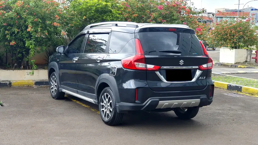 Suzuki XL7 2021 Bensin