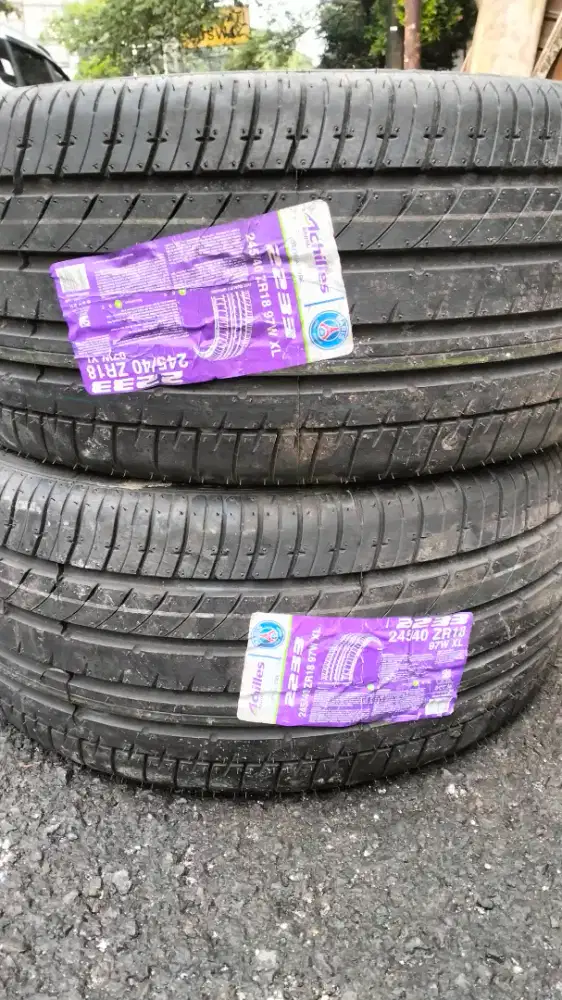 Ban Achilles 245/40/18(Baru)