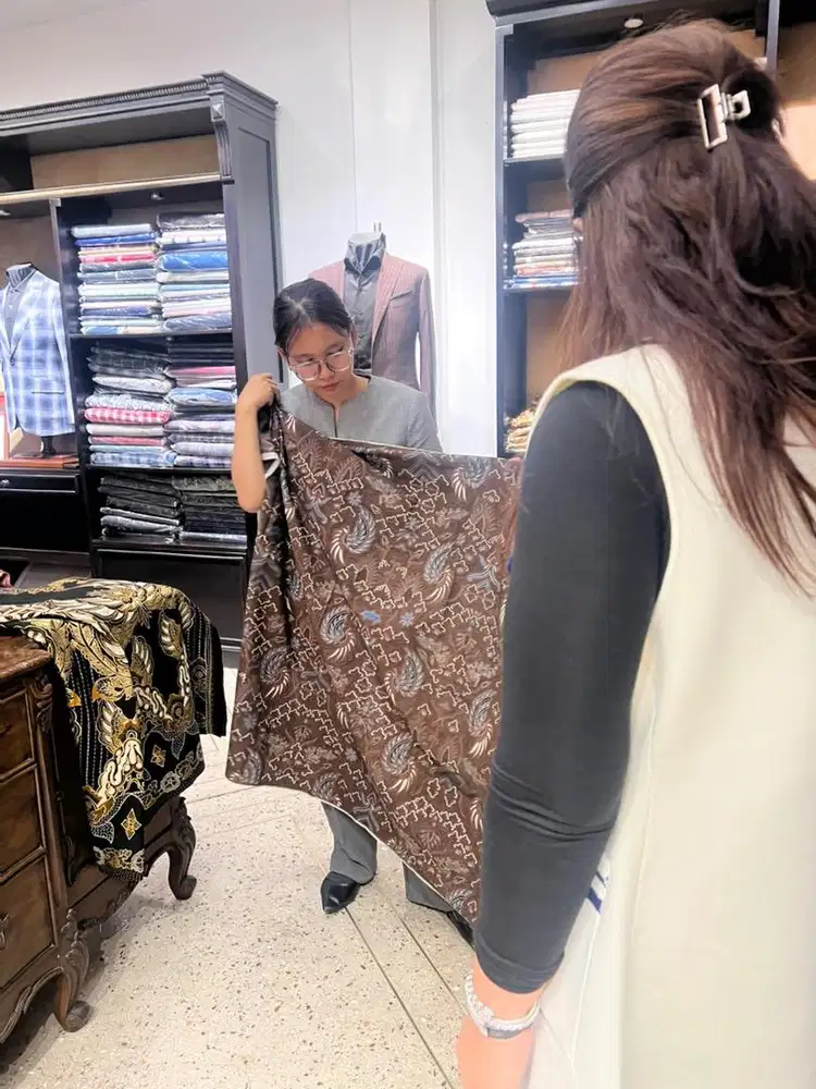 ADMIN BUTIK WANITA BISA HANDLE TUKANG JAHIT