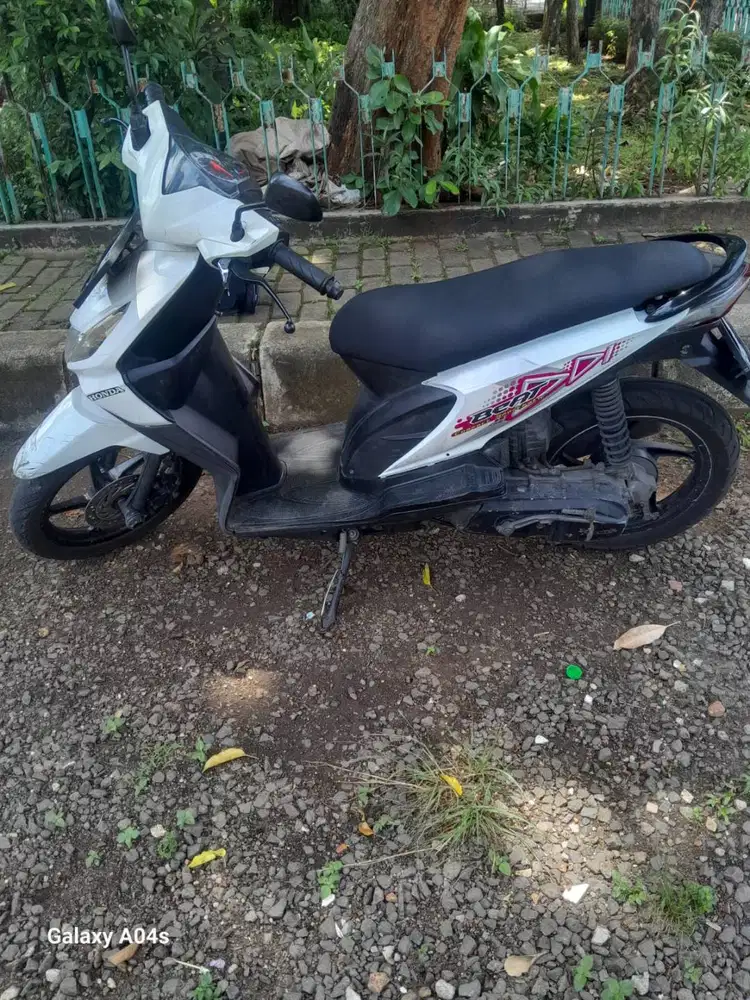 Honda Beat Karbu 2012: Motor Irit, Bandel, dan Siap Tempur Harian!