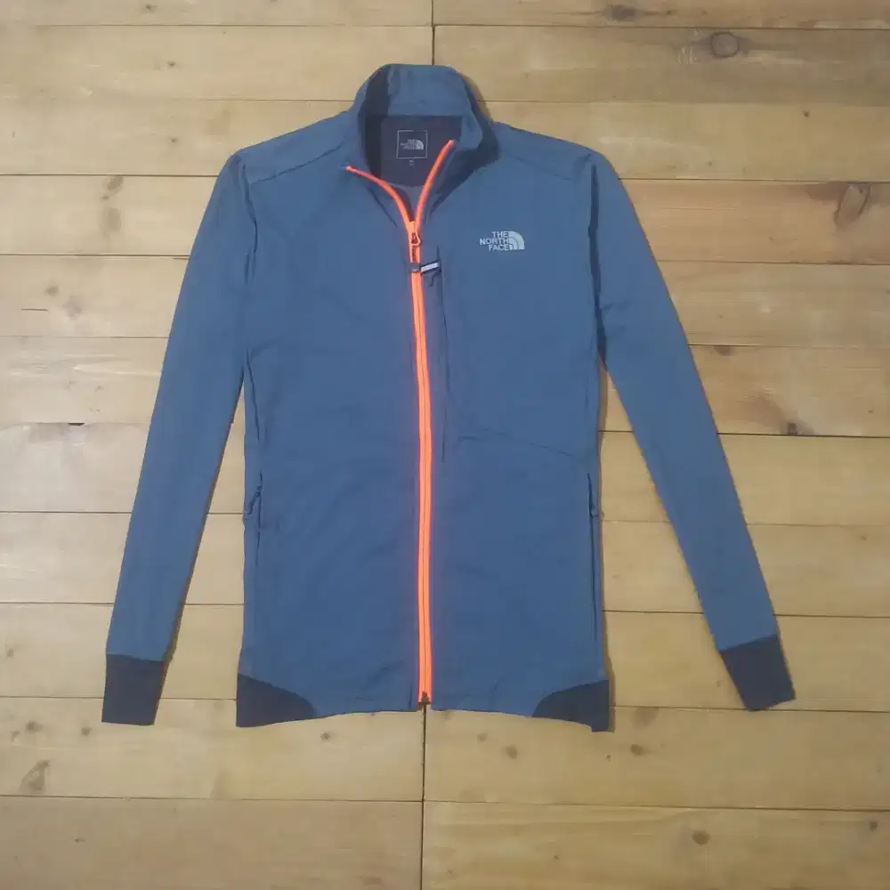 The North Face Dry Fit Running Tracktop Jaket