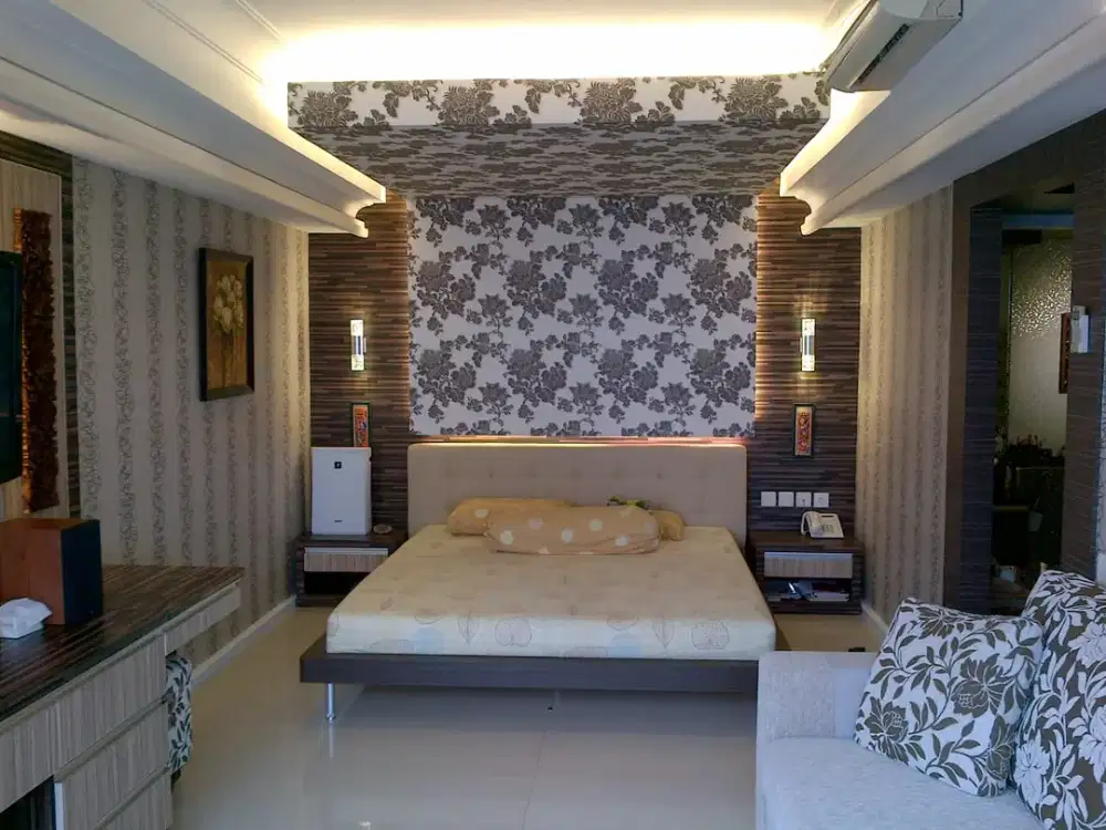 Dijual Unit Apartement Taman Anggrek Lt 176m2, Bagus, Harga Nego!
