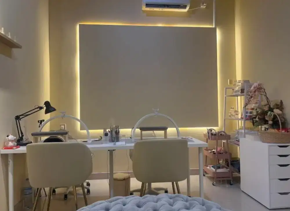 Hiring Beautican nail art studio