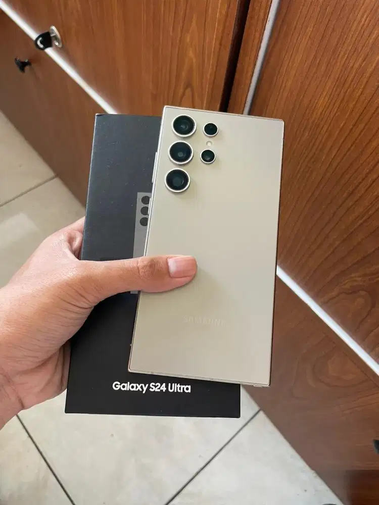 samsung s24 ultra 12/256Gb