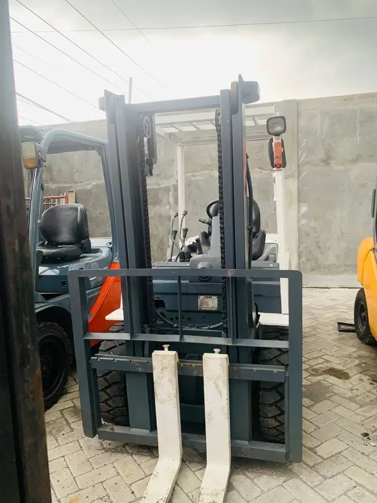 TCM INOMA 3 TON MAST 3 METER UNIT NORMAL SIAP KERJA