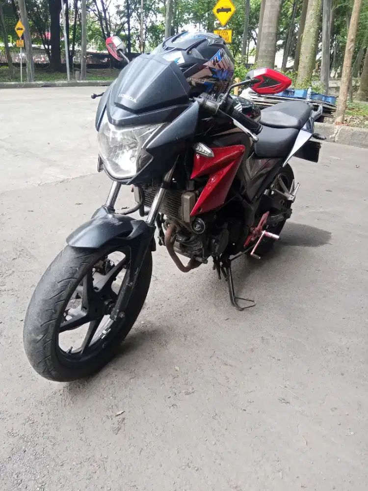 Di jual CBR 150R