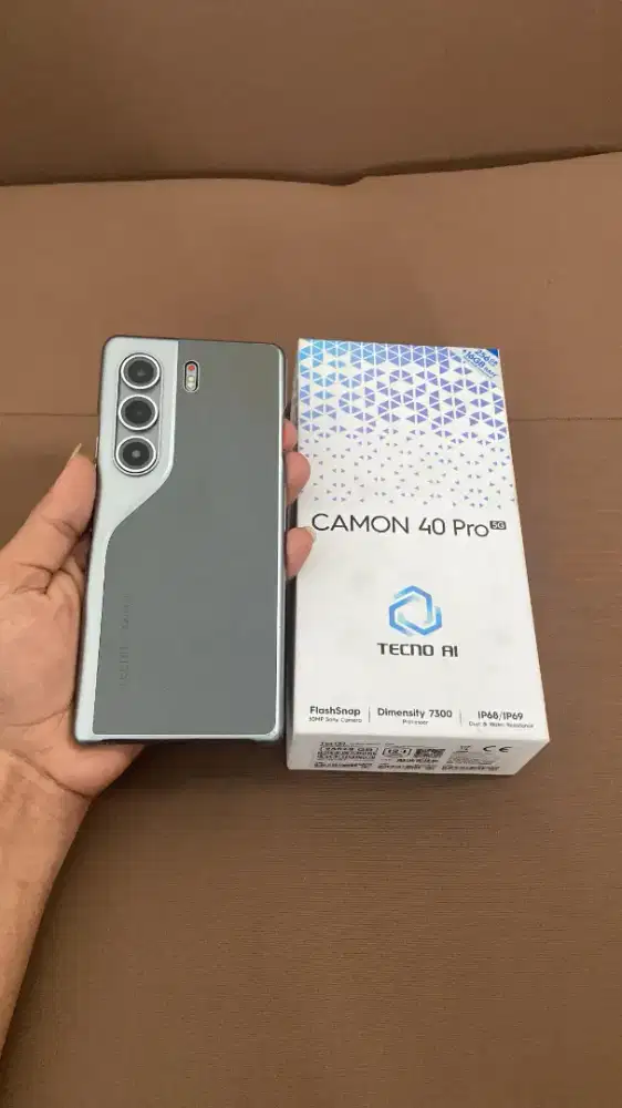 Techno camon 40 pro 5G (8/256GB) fullset