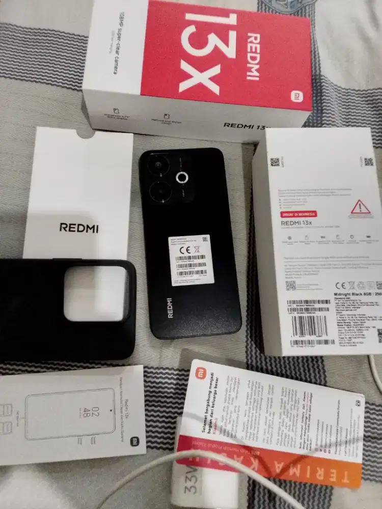 Hp Xiaomi redmi 13x ram 8 256gb garansi resmi panjang belum satu bulan