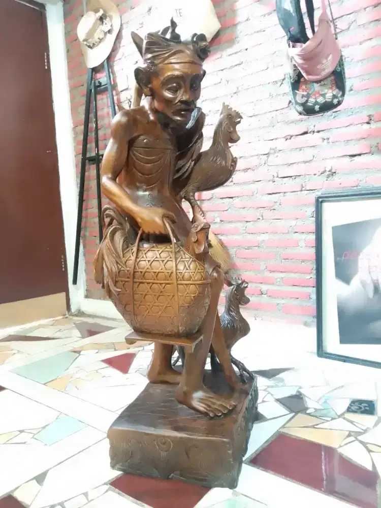 Patung ukiran lawas / antik