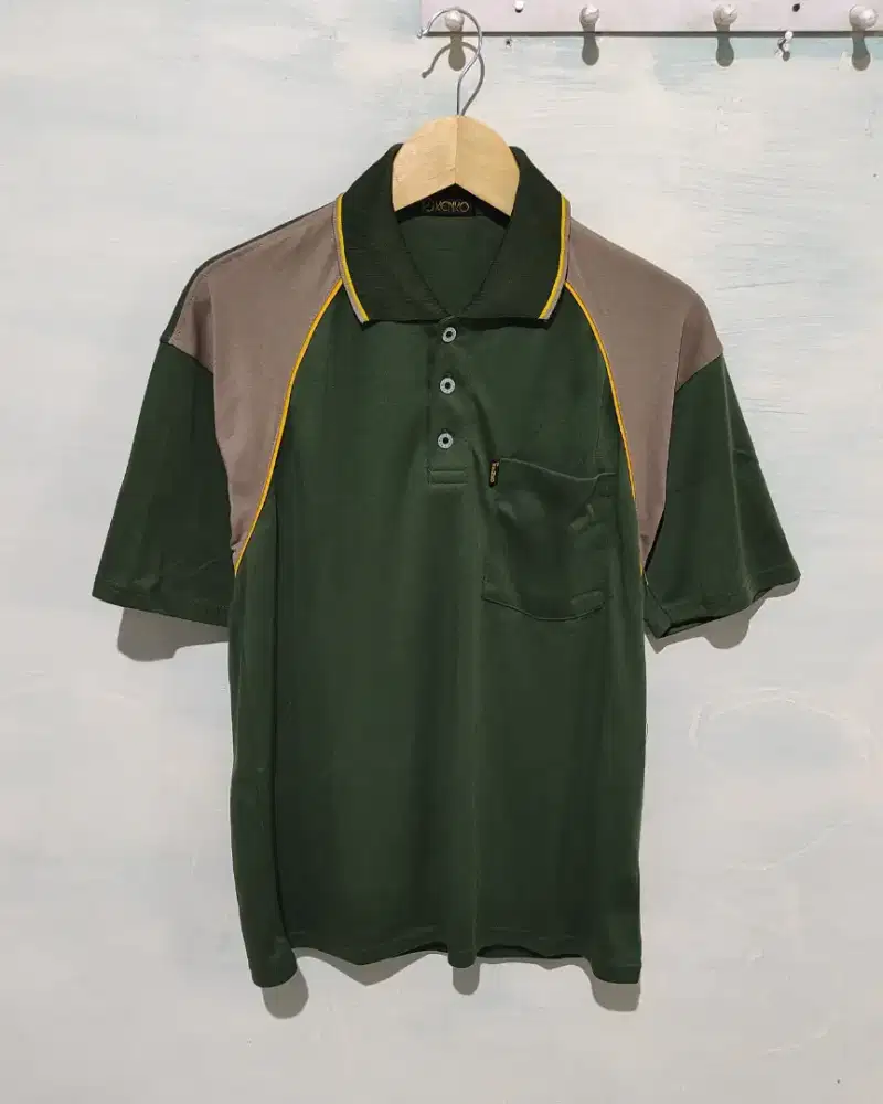 Kaos Polo Shirt Hijau Tua List Coklat Muda L-XL