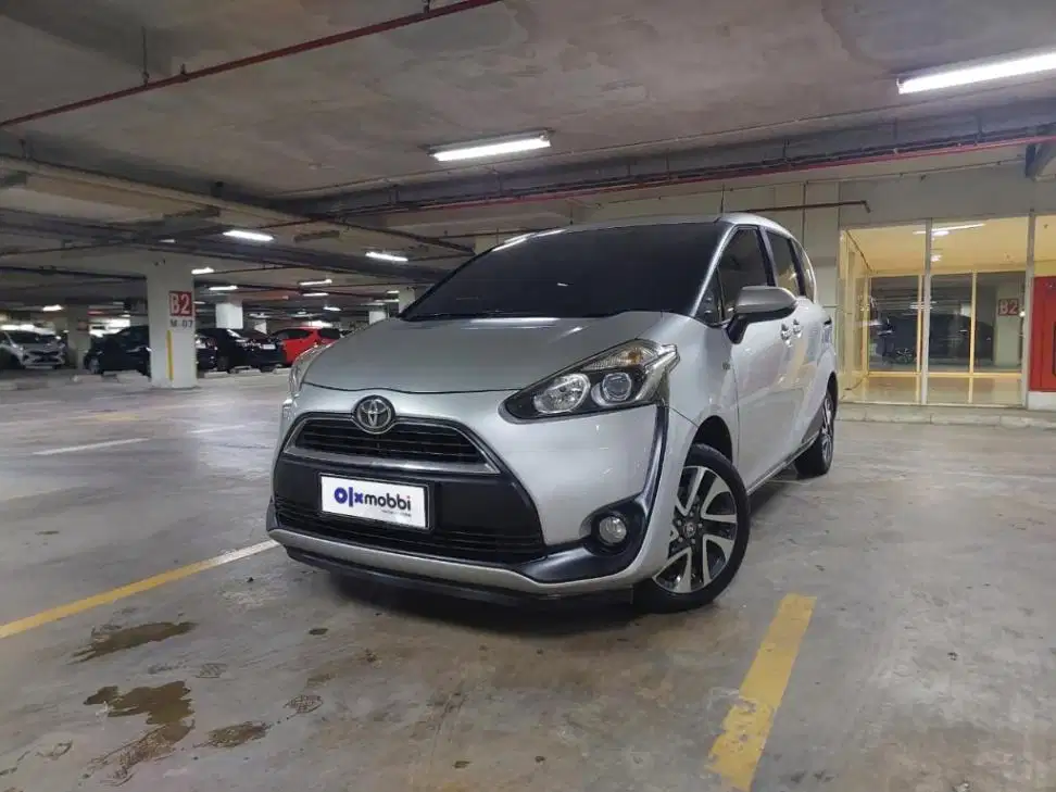 LOW DP Toyota Sienta 1.5 V Bensin-AT 2017 KFE