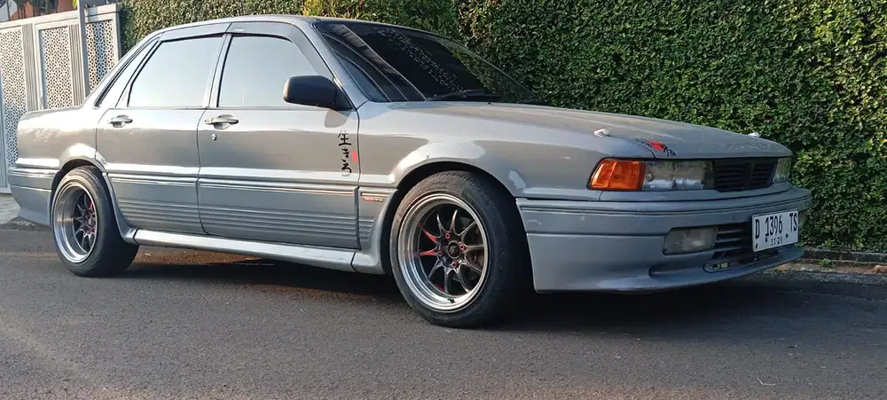 Mitsubishi Eterna 1992 Bensin