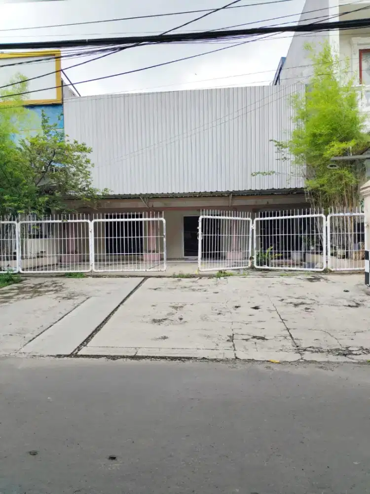 Dijual dan disewakan komersial area di surabaya pusat