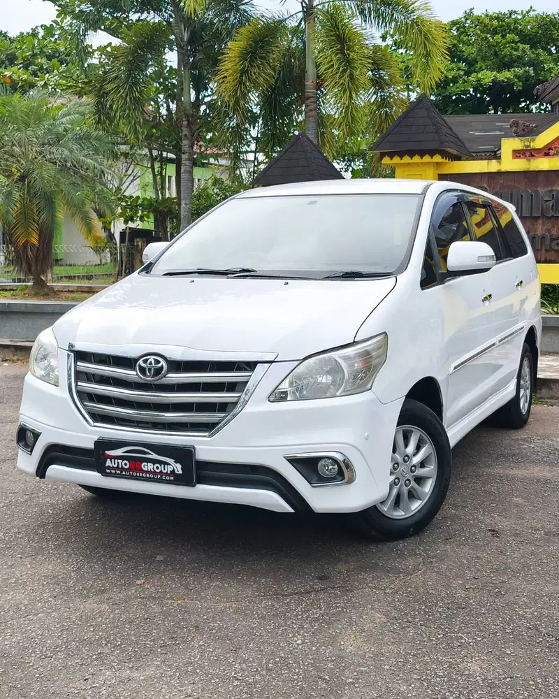 TOYOTA GRAND NEW KIJANG INNOVA (PUTIH) TIPE V 2.0 M/T (2014)