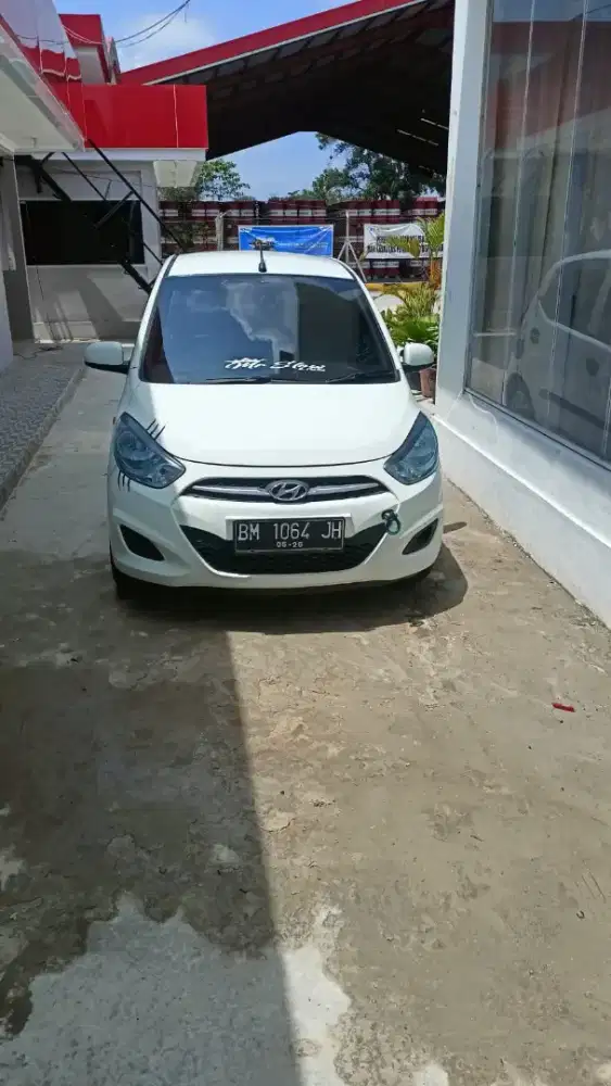 DIJUAL HYUNDAI I10 2011