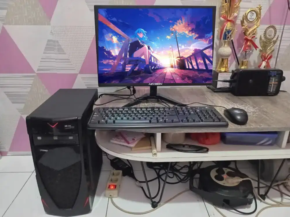 PC GAMING DESIGN + LCD 16 + RAM 8 GB + HD 500 GB + GAMES FILM APP