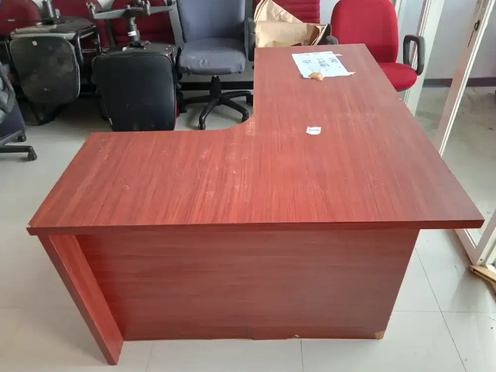 OBRAL MEJA HEAD OFFICE