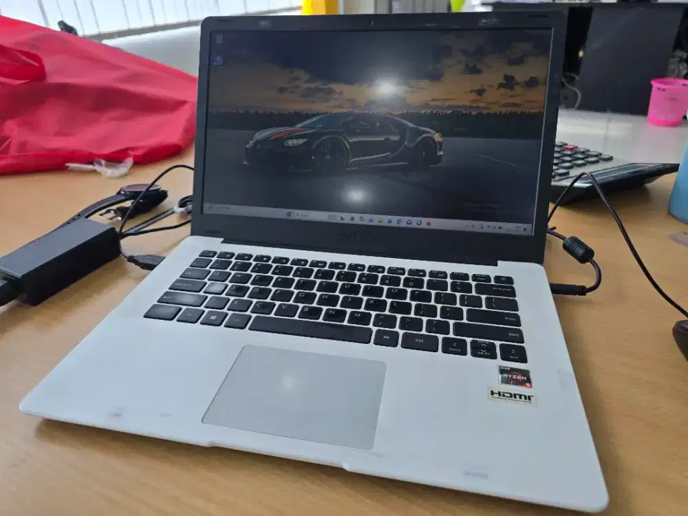 Laptop Avita Ryzen 5 3500U 8/512 Laptop Charger