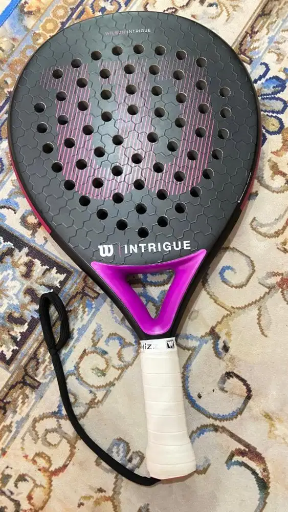 Wilson Intrigue Black Woman Padel Racket