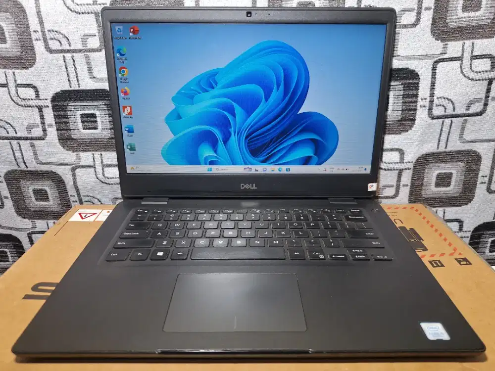 Laptop Dell Core i5 ram 8gb SSD batre awet siap pakai josss