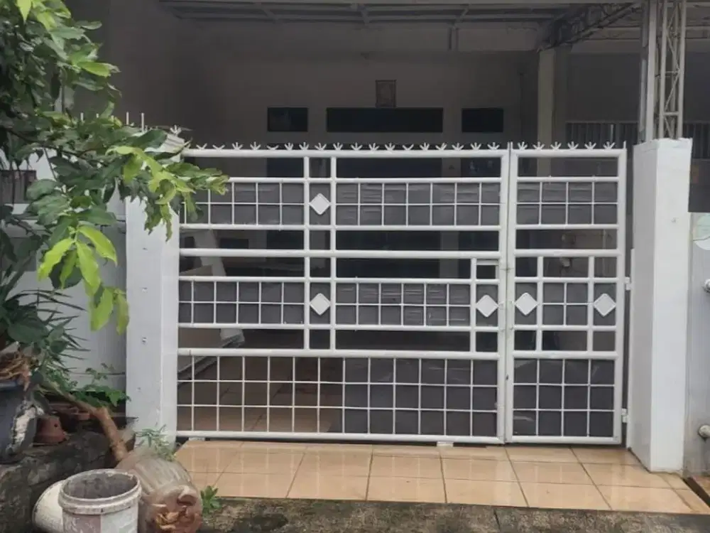 Dijual rumah murah apa adanya siap huni dan rapih