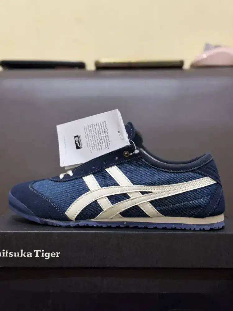 Onitsuka Tiger (43) bahan levis