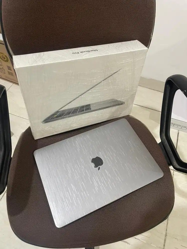 Macbook Pro Touchbar 13” 2018 512GB grey