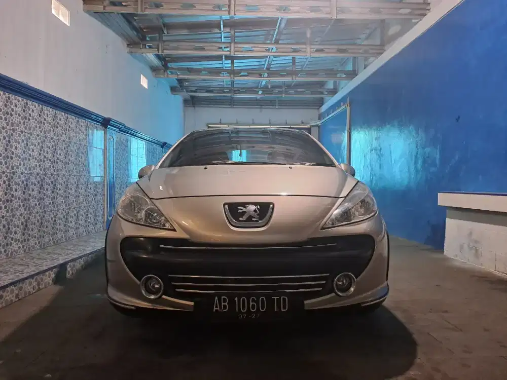 Peugeot 207 HB 1.4 Bensin Manual 3M Manis Mulus Murah