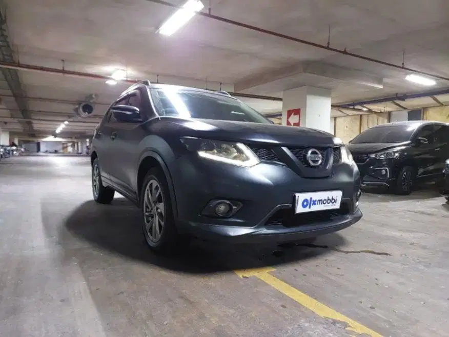 LOW DP Nissan X-Trail 2.5 Bensin-AT 2015 SFJ
