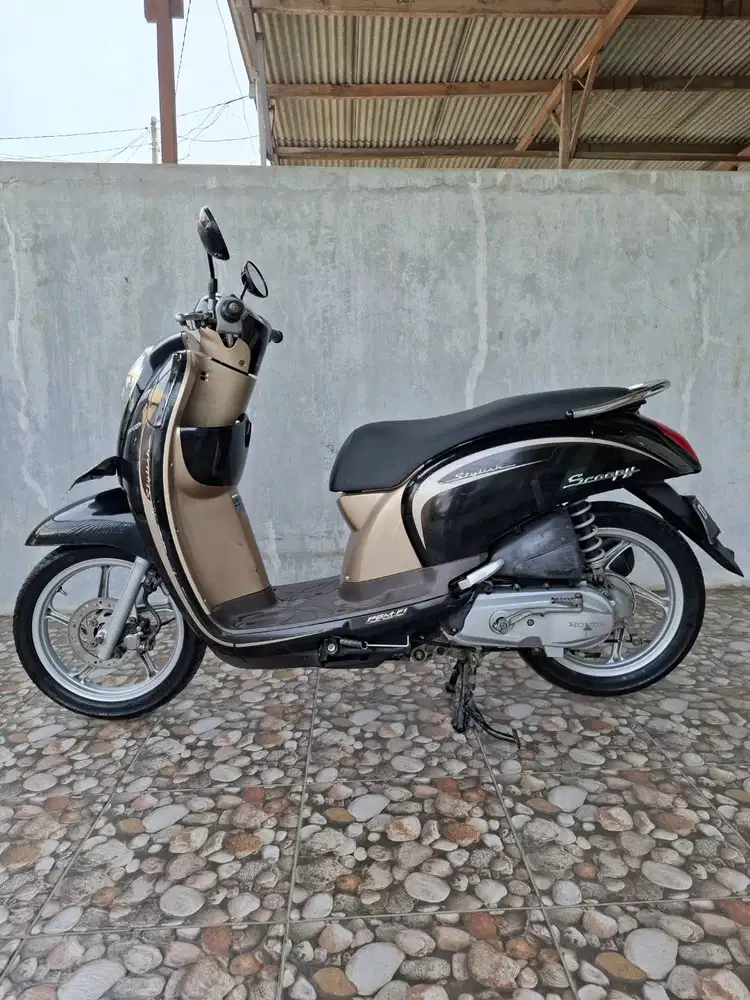 Scoopy 2013, mulus.. Nego tipis