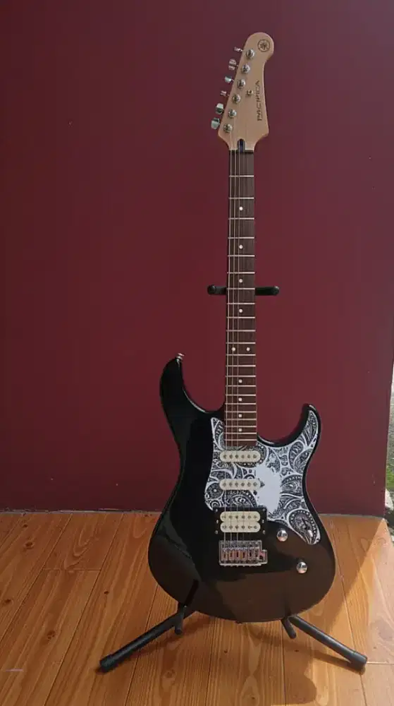 Yamaha PACIFICA 112V ORIGINAL