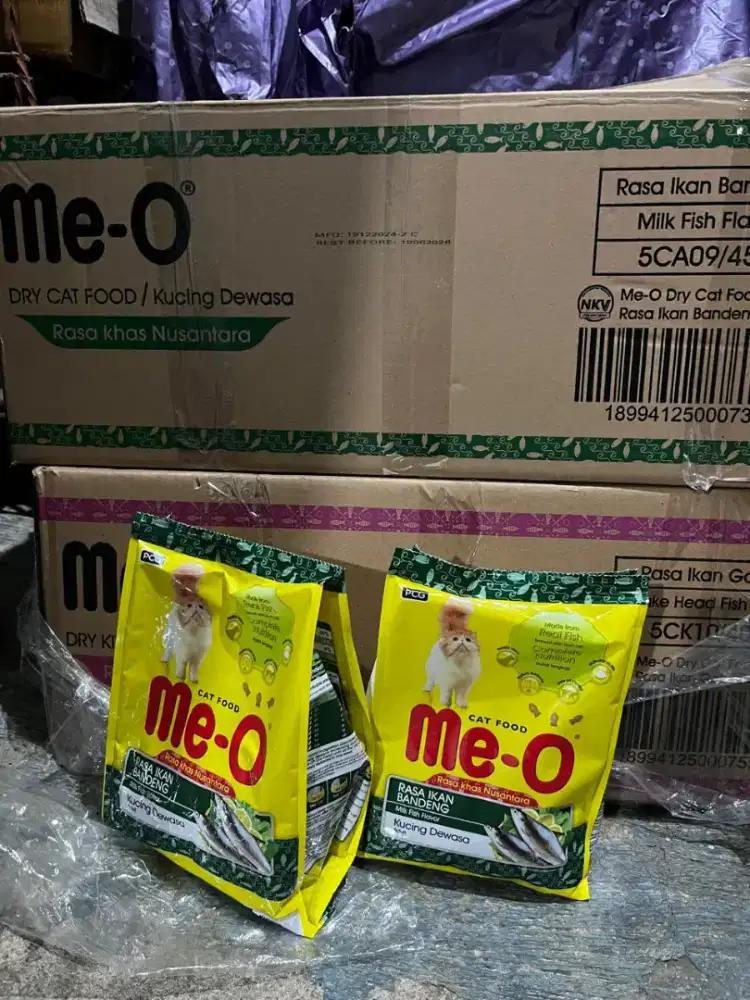 Makanan kucing merk MEO