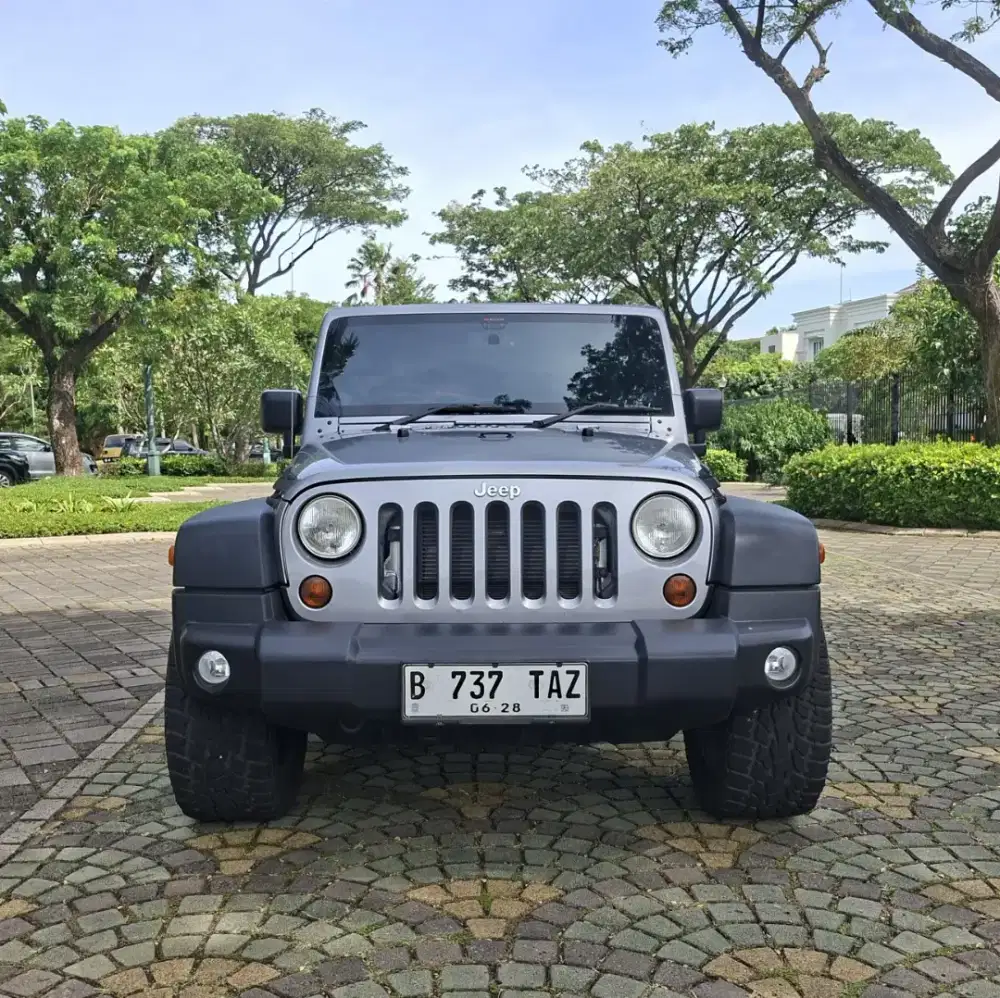 Jeep rubicon 3.6 (asli) TDP 30 juta