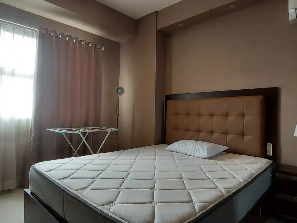 Disewakan Apartemen 2 bedroom Trivium Terrace lantai Tinggi di Lippo