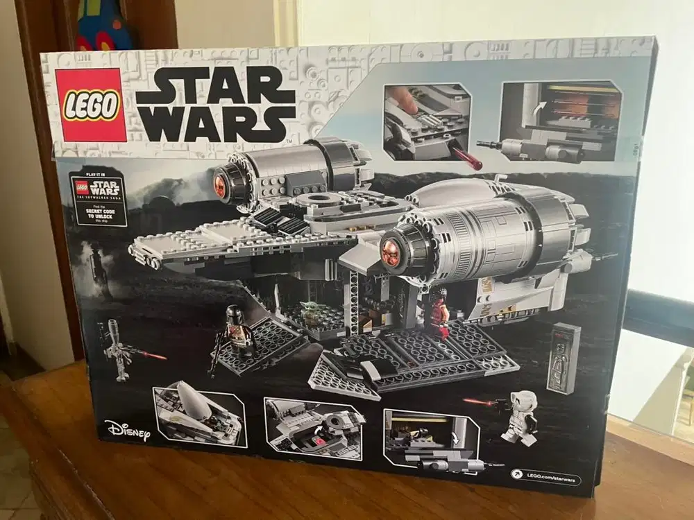 (SEALED) LEGO STAR WARS 75292 The Razor Crest
