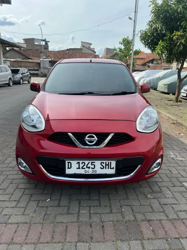 Nissan march 2015 matic 1.2Xs