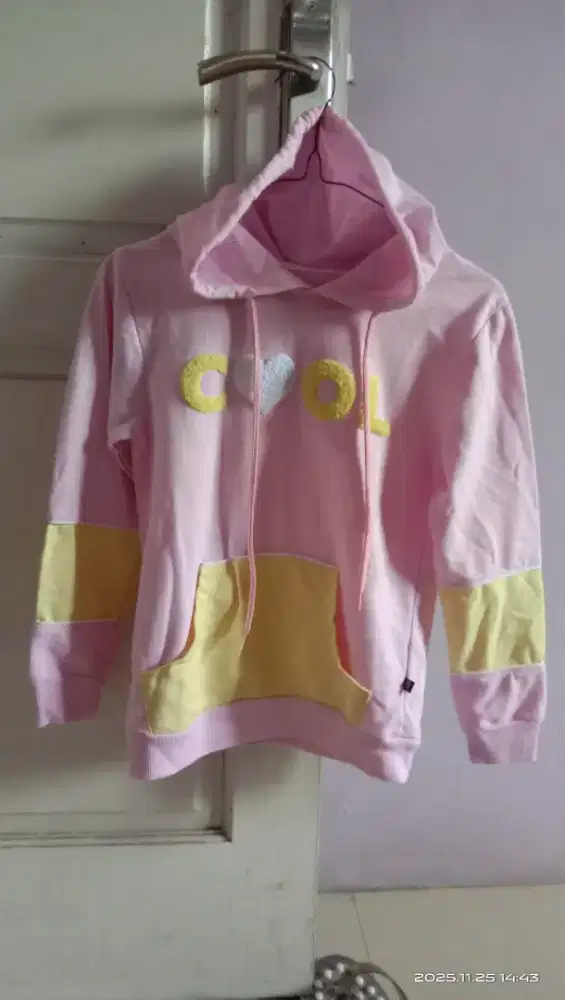 Dijual hoodie nevada