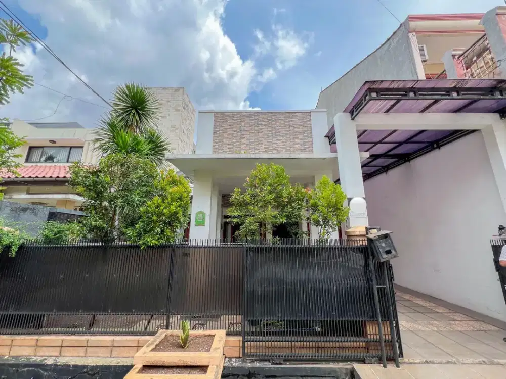 Rumah bagus 2 lantai siap huni di Pulo Sirih Galaxy Bekasi