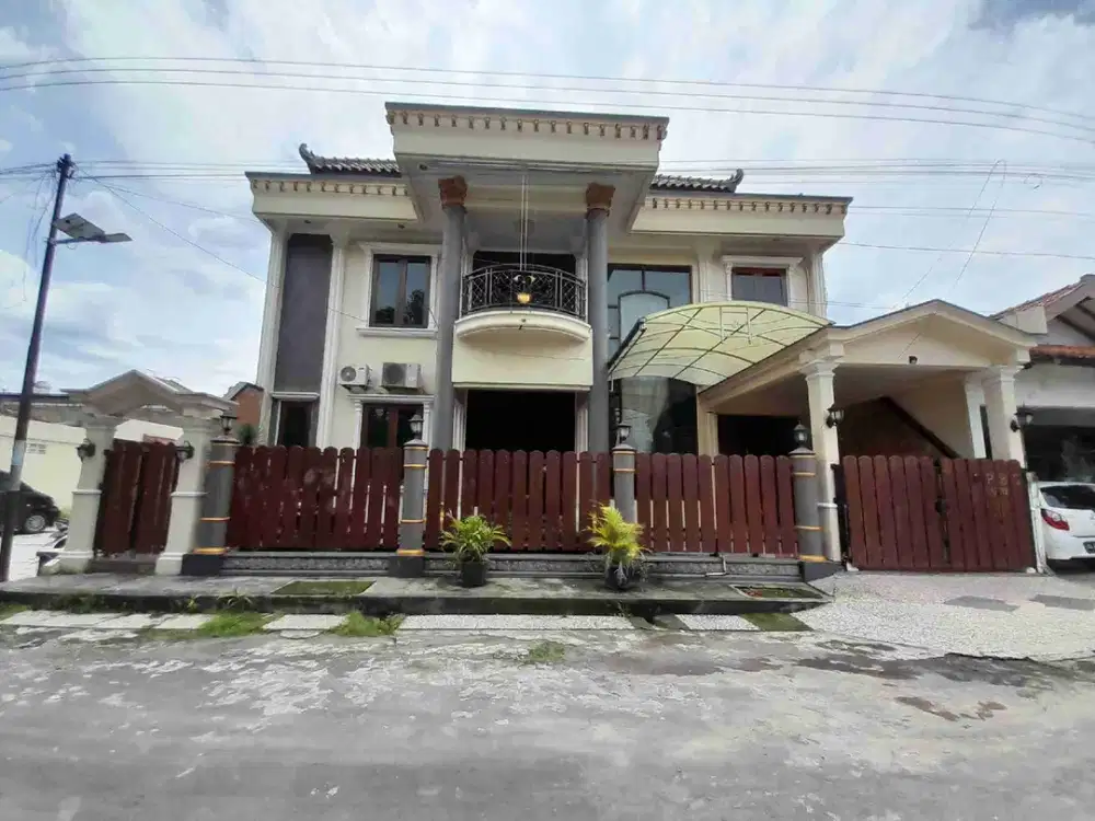 rumah 2lantai Dijual solo Dekat ums