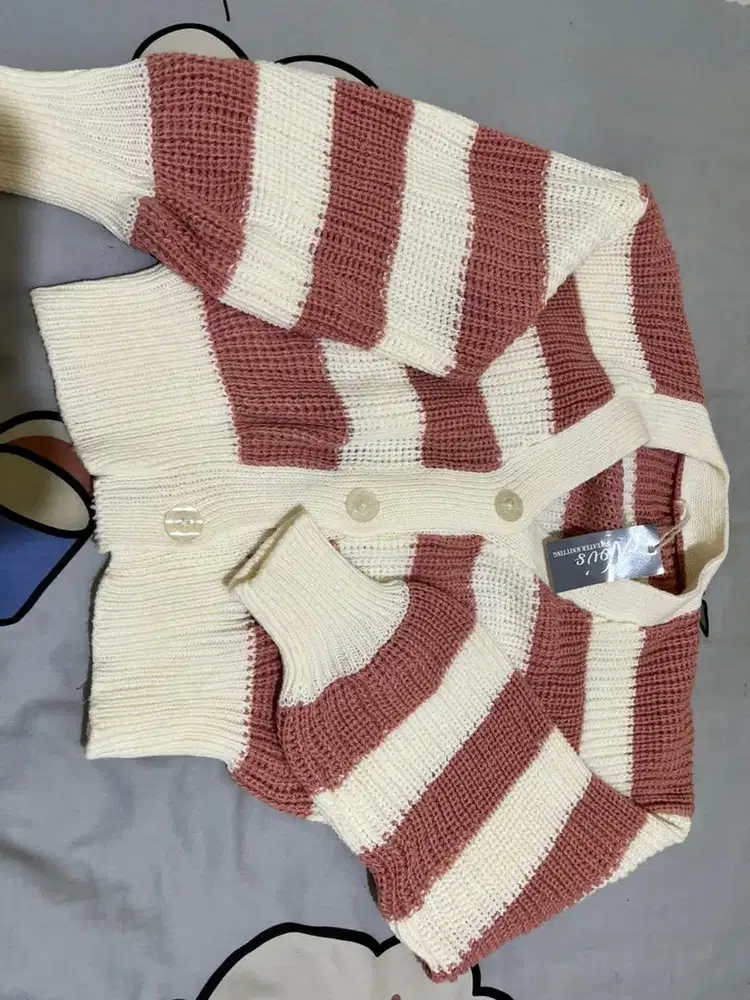 Sweater baru/baju rajut baru