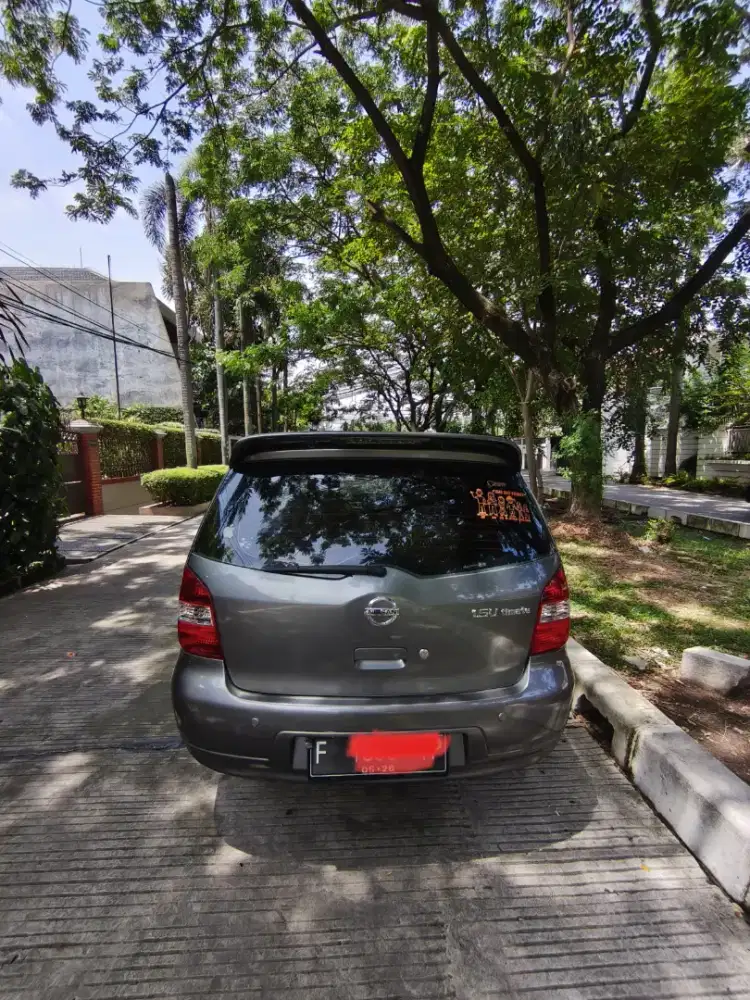 jual cepat mobil sendiri Livina ultimate 2013 matic