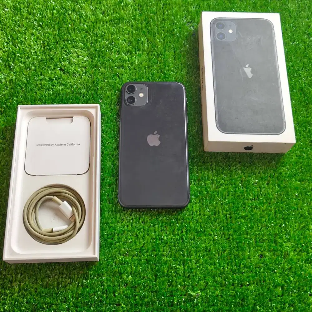iPhone 11 128Gb Black BH 73% Kondisi 97% pemakaian Fullset Ori Ex Resm