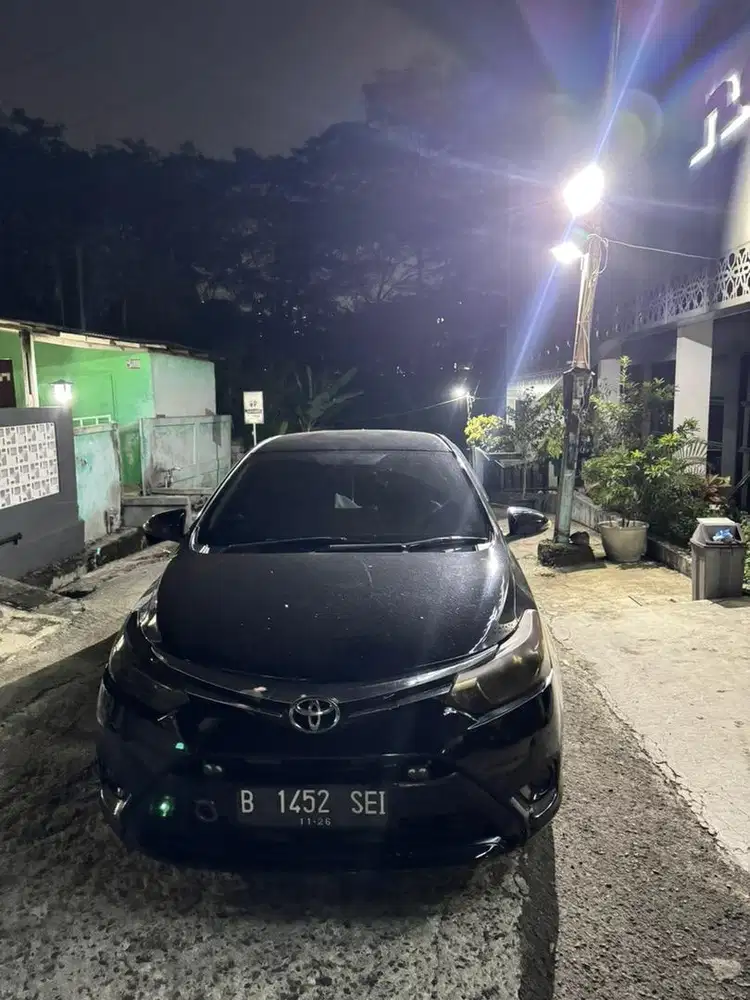 Dijual mobil vios tahun 2013
