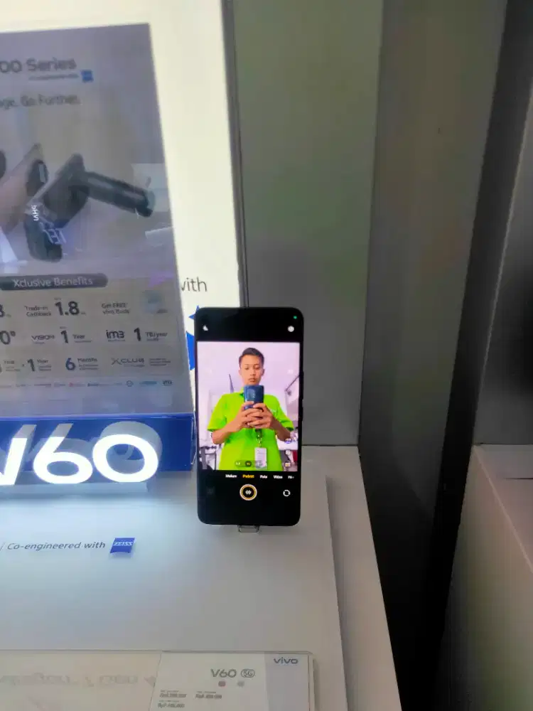 CASH/COD/KREDIT VIVO V60 5G BUNGA 0%