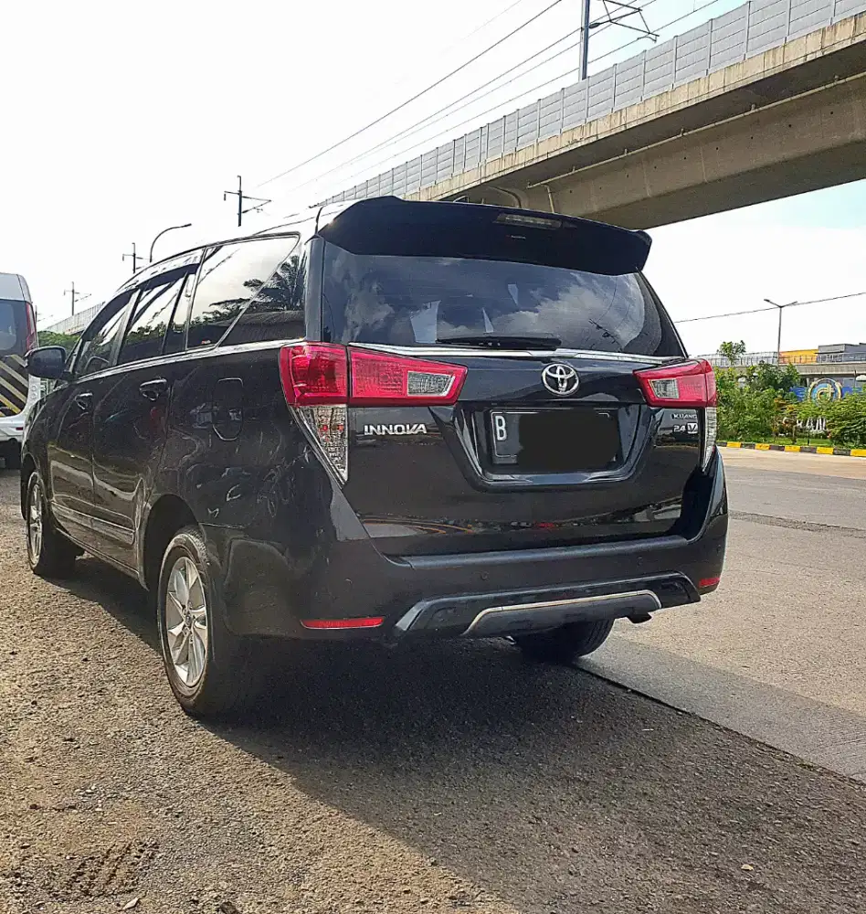 Full orisinil no repaint! Toyota Innova V diesel Reborn 2.4 At 2018