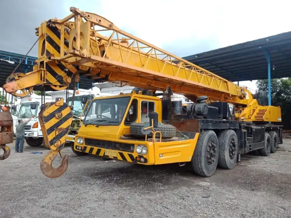 Crane Tadano TG600-1